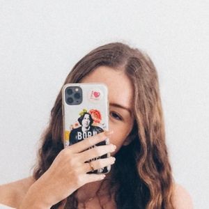 Meet your Posher, Dana